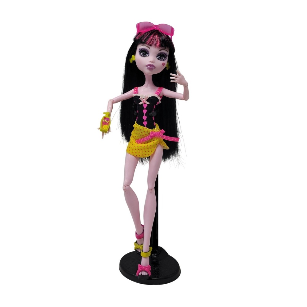 Monster High Draculaura Gloom Beach G1 Doll Outfit Shoes 2010 Black Elastics